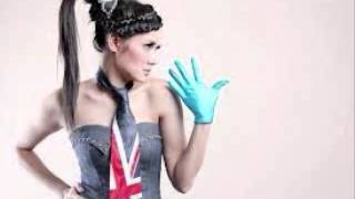 Download lagu Mulan Jamila__Mencintaimu mp3 Download lagu Mulan Jamila__Mencintaimu mp3