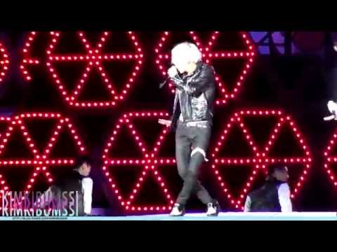 140815 SM TOWN LIVE WORLD TOUR IV IN SEOUL 'Pretty boy' - SHINee Taemin