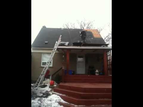 download lagu mp3 mp4 Emergency Roof Repair Brampton, download lagu Emergency Roof Repair Brampton gratis, unduh video klip Emergency Roof Repair Brampton