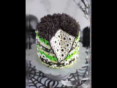 Halloween Eyeball Cake - Baking with Blondie
