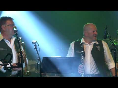 Musikanten Ski WM 2018  Ennstaler Steirerklang  Trompetenecho