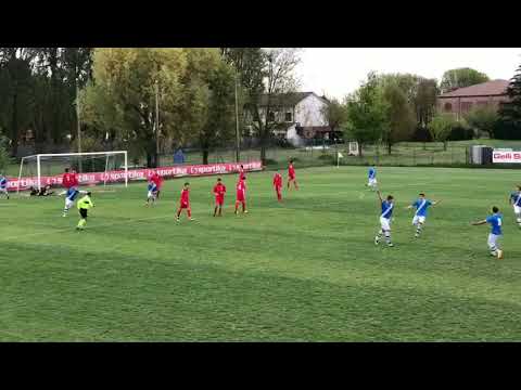 Seconda Categoria  - X Martiri - Sanmartinese 2-1. Gol di Sirbu su punizione per la X Martiri