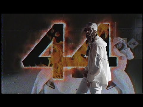 El Futuro Fuera De Orbita - La 44 Official Video By @Lmkmedia