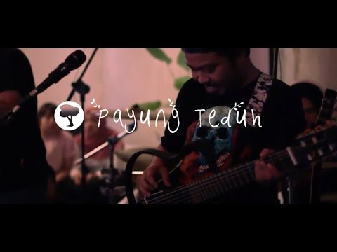StereoSession #4 with Payung Teduh - Angin Pujaan Hujan ( Album Yamaha Live and Loud )
