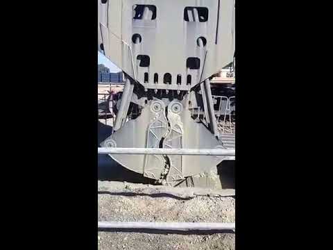 D-Wall excavation - Diaphragm Wall with cable grab