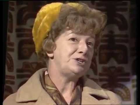 Stan and Hilda Ogden in the Rovers Return's Mr and Mrs contest, 1981
