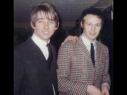 Videoclip de She Looked My Way — The Hollies