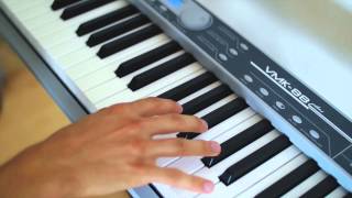 Video thumbnail for Making a Beat - Native Instruments Maschine Mikro MK2 / Studiologic VMK-88 Plus by Fresho Beats