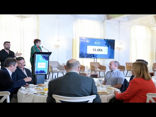 Candelaria Delgado inaugura el foro Canarias Accesible  Conectando personas  Eliminando Barreras