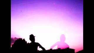 Totally Enormous Extinct Dinosaurs - Trouble