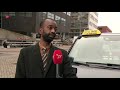 Taxi's ontevreden over nieuwe standplaats bij station Almere: Hier komt niemand meer