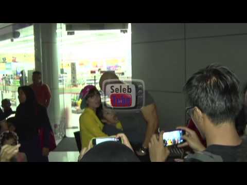 Duuuh, Mesranya Deddy Corbuzer dengan Chika Jessica