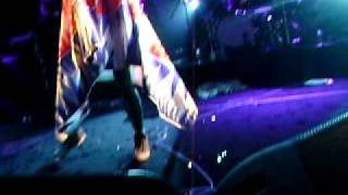 Hysteric by the Yeah Yeah Yeahs (live performance)