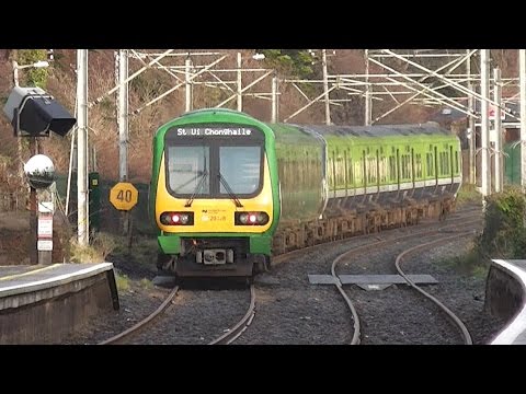 IE 29000 Class DMU Train number 29428 - Killiney Station, Dublin
