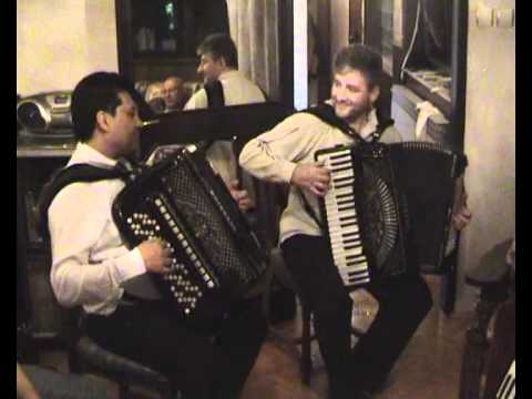 Časlav Ljubenović i Lelo Nika