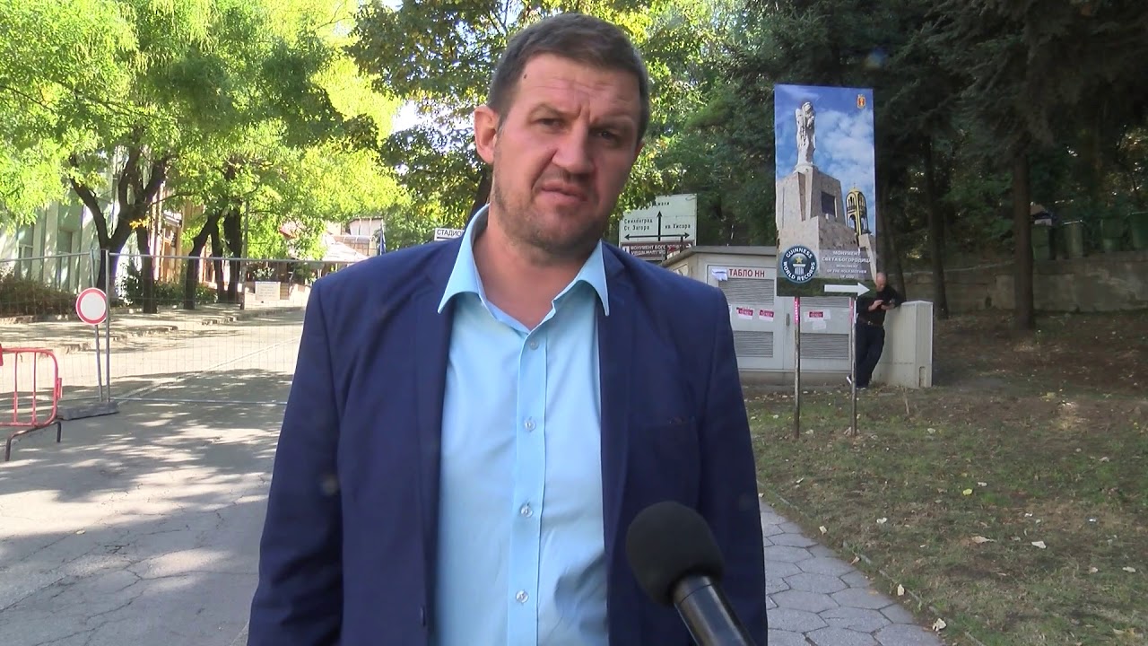 Хасковският бул. "Освобождение" вече е затворен за движение в отсечката от ул. "Македония" до ...