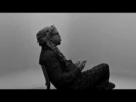 Memphis Maccie - Reflection 