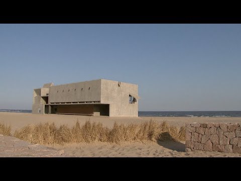World's "Loneliest Library" in China