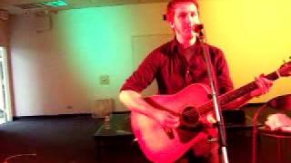Mark Rose (Spitalfield) - "Won't Back Down" live acoustic