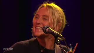 Lissie - &quot;Night Moves&quot; (Free At Noon Concert)