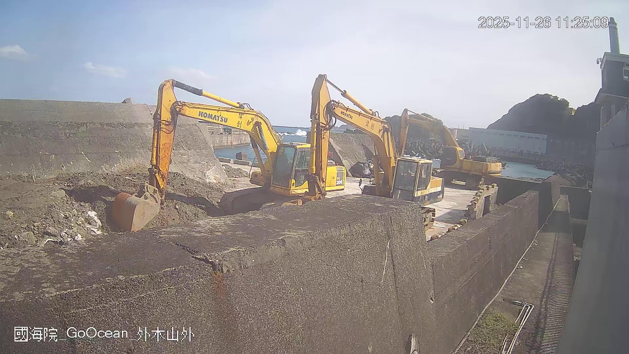 Waimushan Breakwater