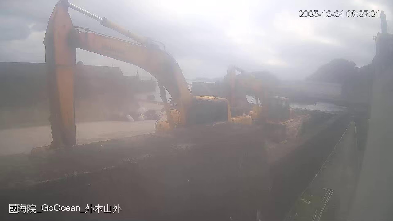 外木山堤防堤岸