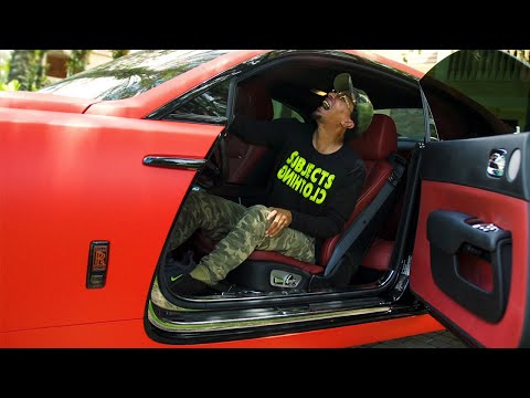Video thumbnail for A Positive Drug Dealer