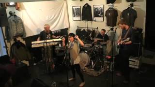 Little Dragon - My Step (Live at Nudie Jeans)