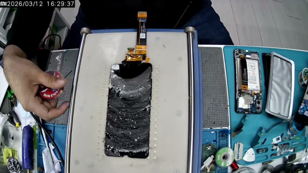 طريقة تبديل بلورة الشاشة لجهاز Samsung A23