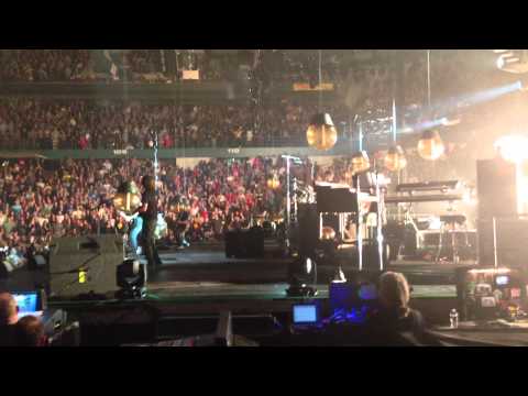 Pearl Jam - Rearviewmirror (end) - Worcester, MA 10/16/13