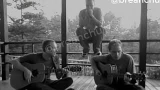 Coldplay - Don&#39;t Panic [Acoustic in the back of a hotel]  [RARE]
