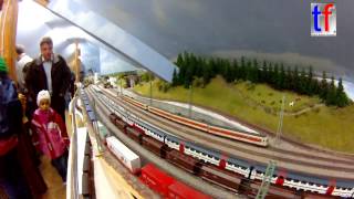 preview picture of video 'FLYING CAM + Large HO Railroad / Modellbahnanlage Seehalde Winnenden, Germany, 01.03.2015.'