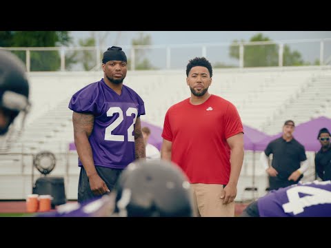 King Henry :30 (feat. Derrick Henry) | State Farm® Commercial