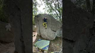 Video thumbnail of Problem 71 (Chapeau), 6a+. Targasonne