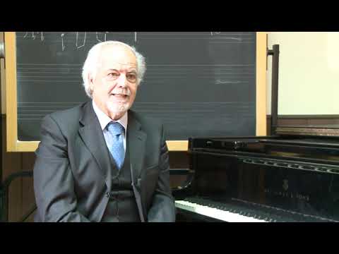 Beniamino Gigli JR Singing in "Mask"