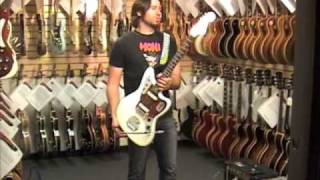Video thumbnail for 1962 Fender Jaguar Olympic White 00924 by frettedamericana