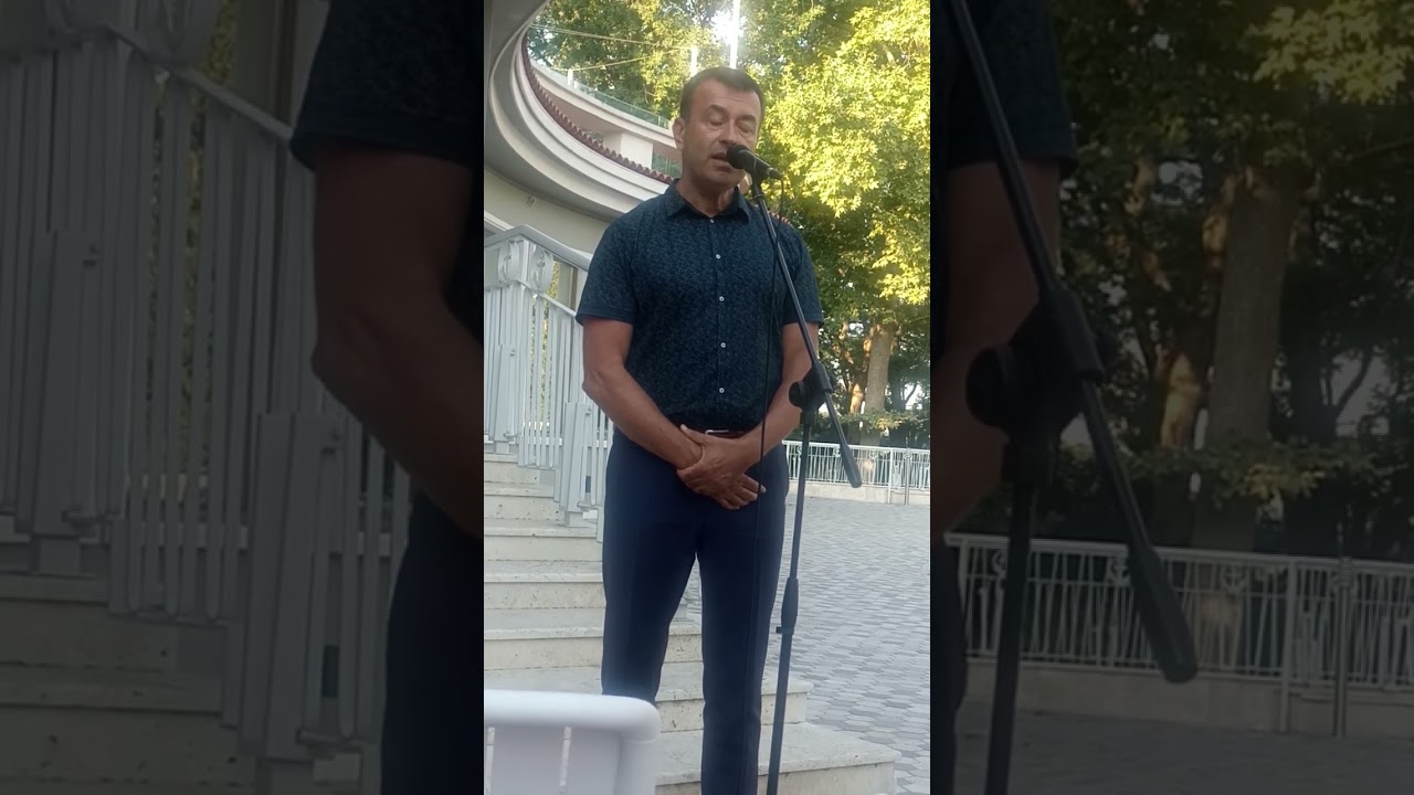 Д-р Огнян Димов представя книгата си Тревожността в Морско казино Варна, юли 2022