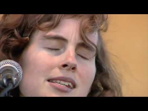 Videoclip de All The Things That Go To Make Heaven And Earth — The New Pornographers