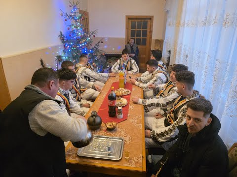 Calusarii și colindătorii in a treia zi de Crăciun la Boșorod !