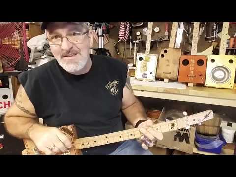 Cigar Box Guitar-  tuning to an open G