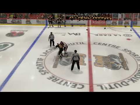 Fight/Bagarre Dave Hamel vs David Lacroix 26 février 2022