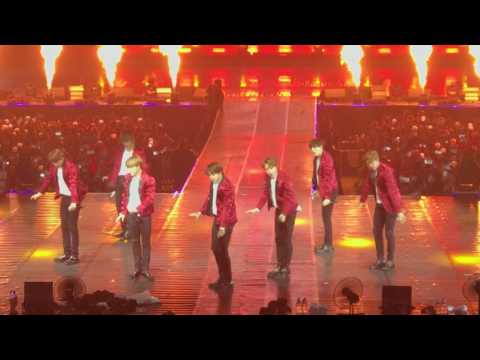 170506 BTS Wings Tour in Manila - Fire [FANCAM]