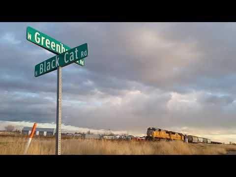 Railfanning November/23/2021 The Union Pacific local headed back to the Nampa Yard