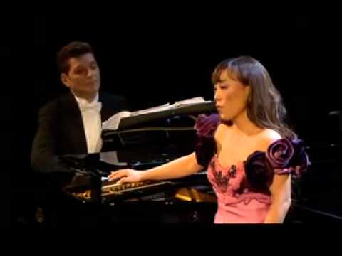 Sumi Jo - Serenade (C. F. Gounod)