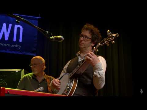 Colin Hay - Come Tumblin' Down (eTown webisode #1129)