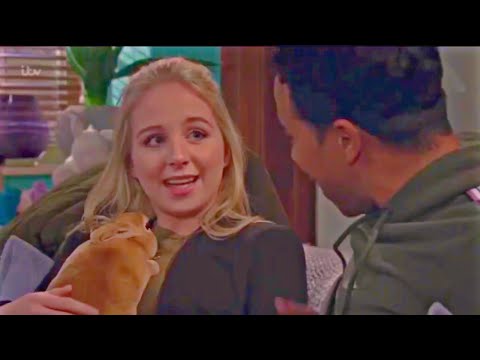 Belle Dingle 14th January 2020 - ellis gives belle a rabbit