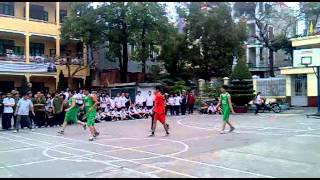 preview picture of video 'Thi đấu bóng rổ A5 - A8 THPT Lê Hồng Phong - Hải Phòng'