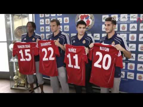 Małopolska.TV: Wisła Kraków prezentuje nowych piłkarzy