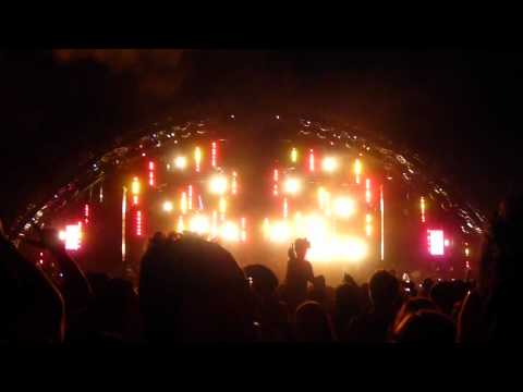 Calvin Harris - Save The World (Style Of Eye & Carli Remix) @ EDC Las Vegas (Day 1)