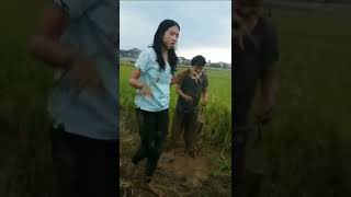 Download lagu ftv hardifadilah dan nadia arina mandi disawah mp3